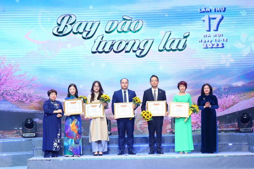 Novartis Việt Nam nhận bằng khen của Bộ Lao Động - Thương binh & Xã hội 