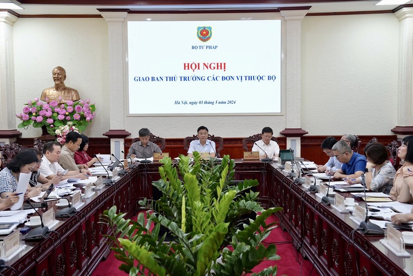 Quang cảnh hội nghị