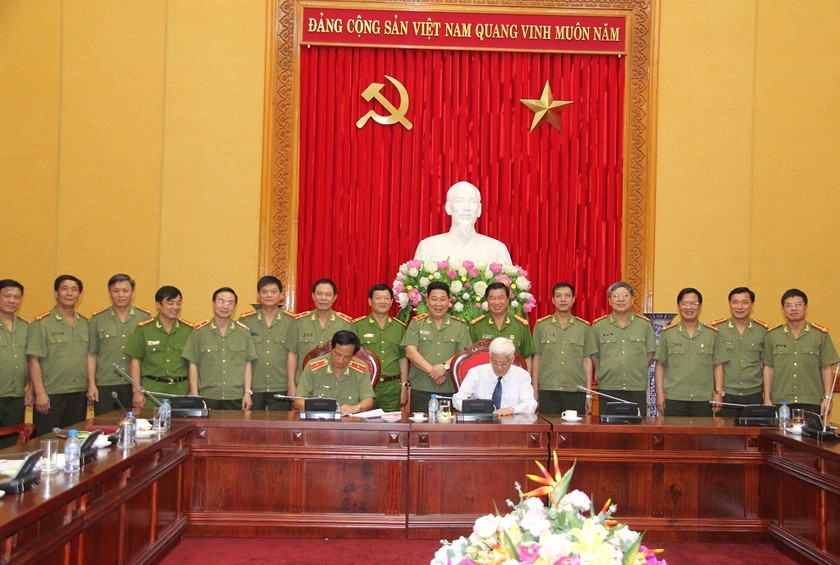 Bộ Công an đã ký hợp đồng mua Trường Đại học Hà Hoa Tiên 