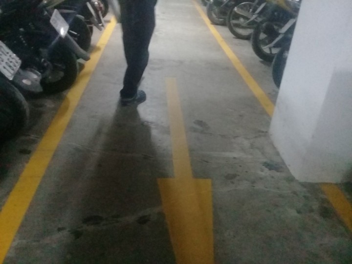 Saigonres Plaza: Căn hộ cao cấp... xuống cấp bất thường ảnh 6 20170517_183812