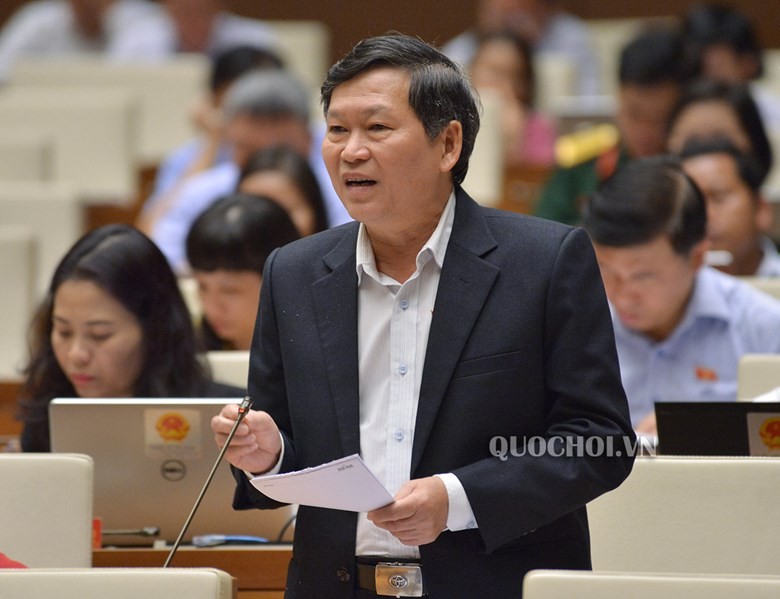 Đại biểu Tô Văn Tám