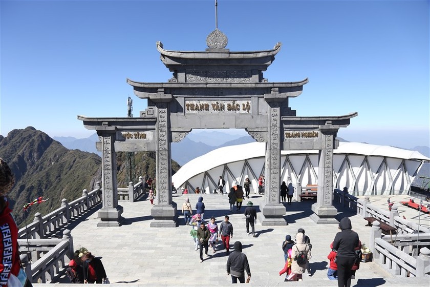 Lễ hội khèn hoa Sun World Fansipan Legend