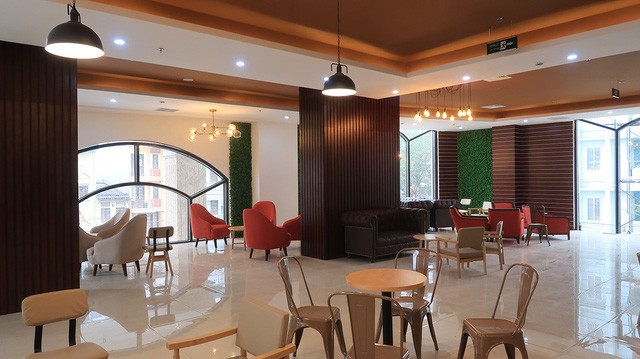 Mở đầu chuỗi dịch vụ của Sunshine Group, S’cafe Palace lộng lẫy ngày khai trương - Ảnh 3. Mở đầu chuỗi dịch vụ của Sunshine Group, S’cafe Palace lộng lẫy ngày khai trương - Ảnh 3.