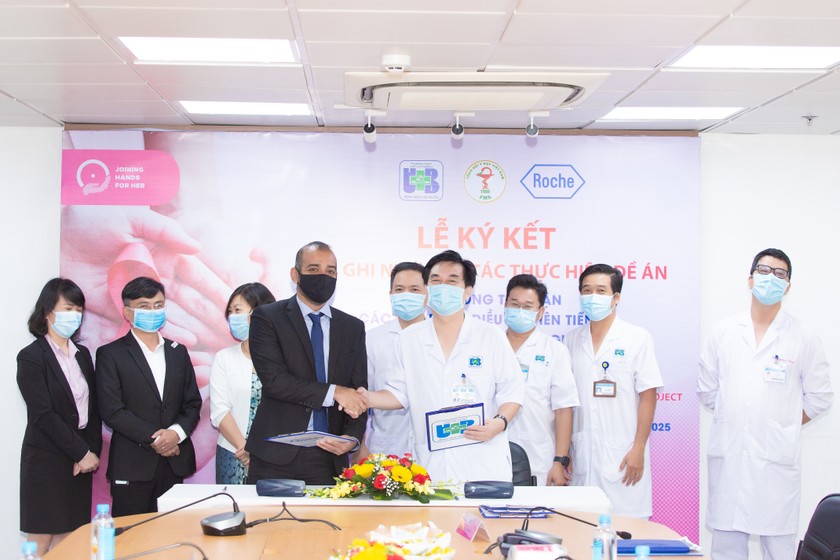 Bệnh viện Ung Bướu TPHCM chính thức ký kết Bản Ghi Nhớ khởi động Đề án