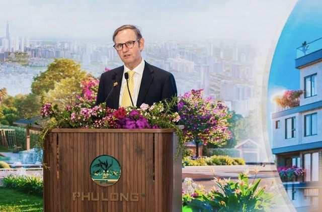 Ông Richard Mark Leech, Phó Tổng Giám đốc Phú Long kỳ vọng sẽ cùng WorldHotels™ kiến tạo trải nghiệm sống “hàng hiệu” tại Essensia Parkway