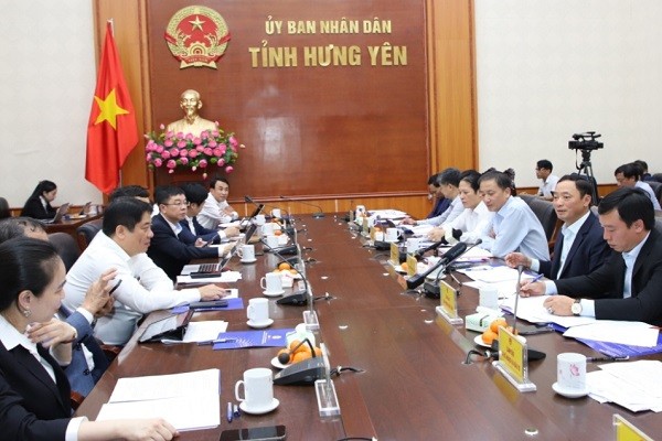 Quang cảnh buổi làm việc.