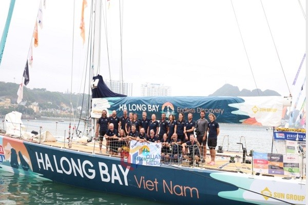Đội đua đại diện cho tỉnh Quảng Ninh mang tên “Ha Long Bay, Viet Nam” về đích ở vị trí thứ 5 trong sáng 19/2.