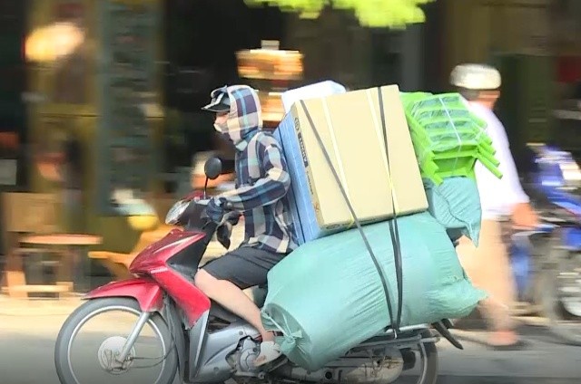 Xe chở nặng sẽ làm tiêu thụ nhiên liệu nhiều hơn.