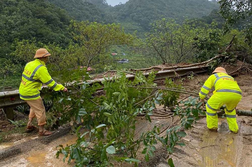 Bộ Công an ra Công điện khẩn về tập trung khắc phục hậu quả bão số 3 và mưa lũ sau bão