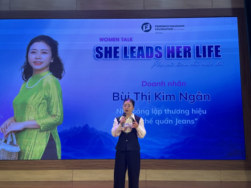 Doanh nhân Bùi Thị Kim Ngân chia sẻ tại chương trình "Phụ nữ làm chủ cuộc đời - She Leads Her Life"