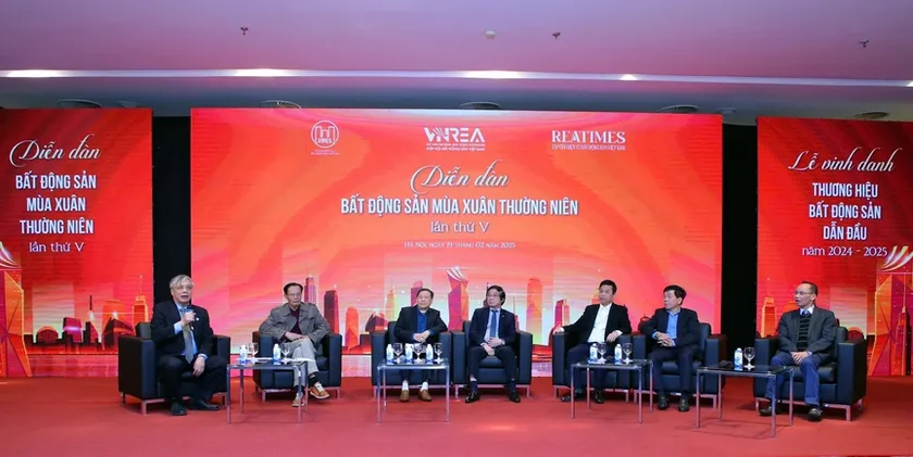 Đối thoại cấp cao với chủ đề: “Phát triển bền vững thị trường bất động sản đóng góp hiệu quả vào mục tiêu tăng trưởng 2 con số trong kỷ nguyên mới”.