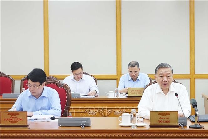 Tổng Bí thư Tô Lâm chủ trì cuộc họp của Bộ Chính trị, Ban Bí thư. Ảnh: Thống Nhất/TTXVN