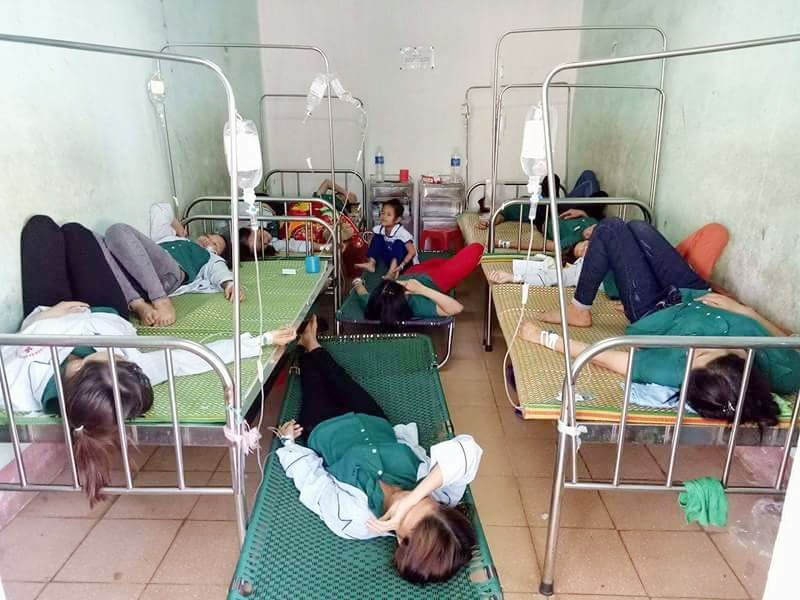 Nhiều công nhân được đưa đến bệnh viện trong tình trạng bị kiệt sức