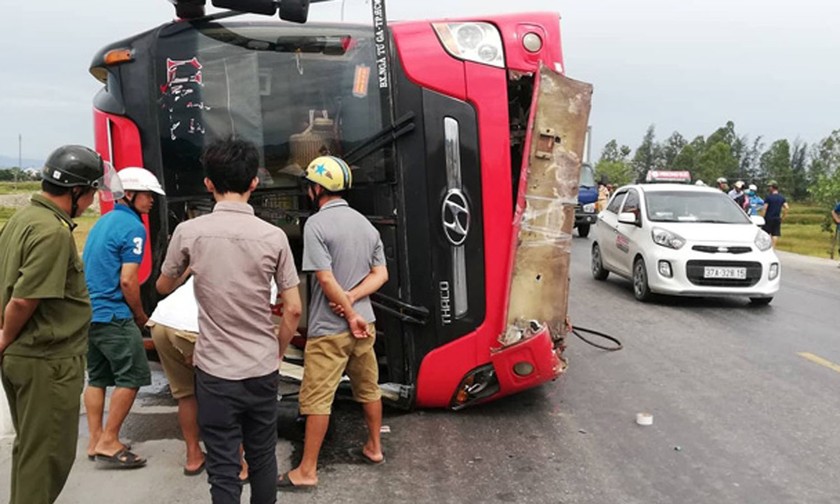 Hiện trường vụ tai nạn thương tâm