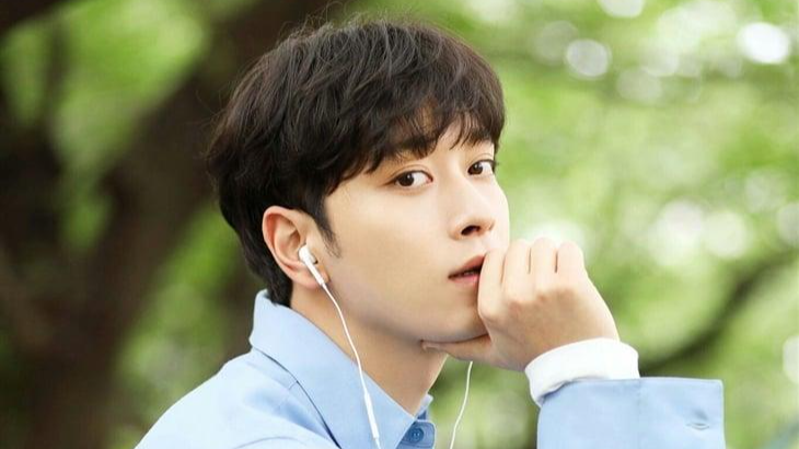 Chansung kết hôn với bạn gái lớn hơn 8 tuổi. Ảnh: JYP Entertainment.