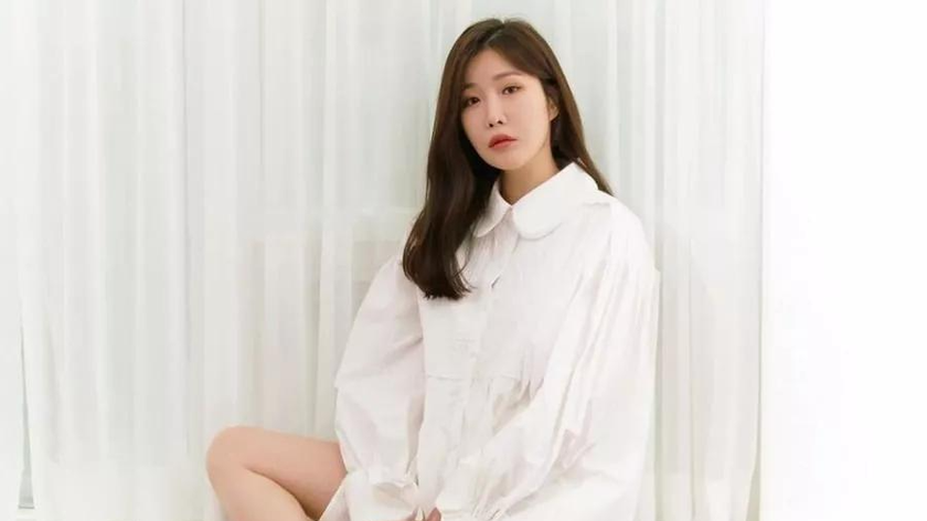  Lee Hae Ri - Davichi kết hôn với bạn trai vào tháng 7. Ảnh: Soompi.