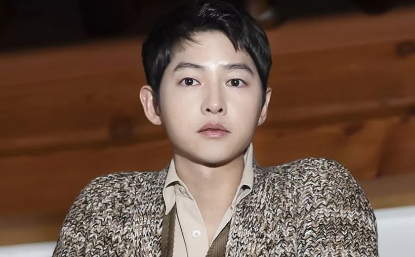 Song Joong Ki xác nhận tái hôn.