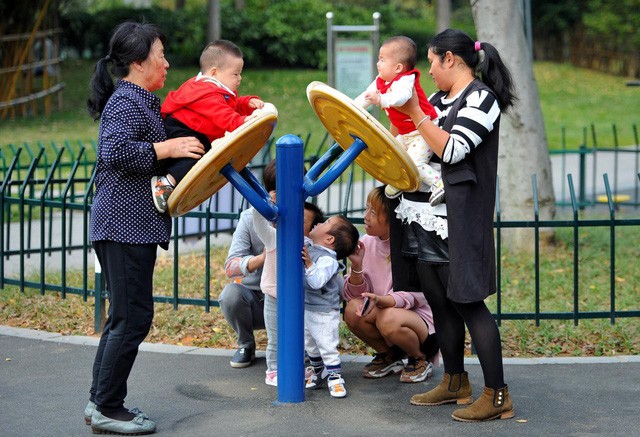 Trung Quốc đối mặt với suy giảm dân số “không thể dừng lại” trong thập kỷ tới