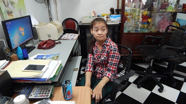 Hành trình đến trường gian nan của cô sinh viên bại não bẩm sinh