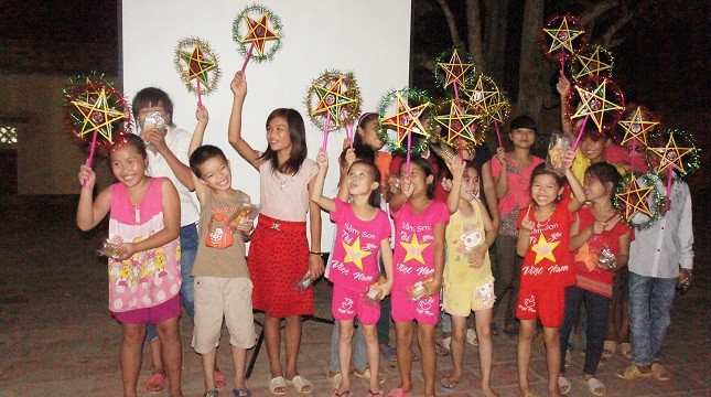 Trung thu sớm ở Suối Nánh.