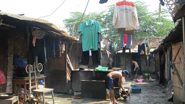 Cõi tạm ở nơi "nhử mồi" Hà bá