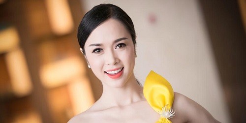 Vũ Ngọc Anh: “Tôi không phủ nhận chuyện sửa ngực“