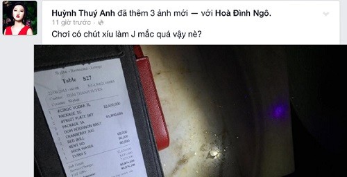 Chân dài khoe kỳ tích 'ăn chơi' ở bar.