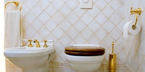 Lạ lẫm với phong tục thờ thần toilet ở Nhật Bản