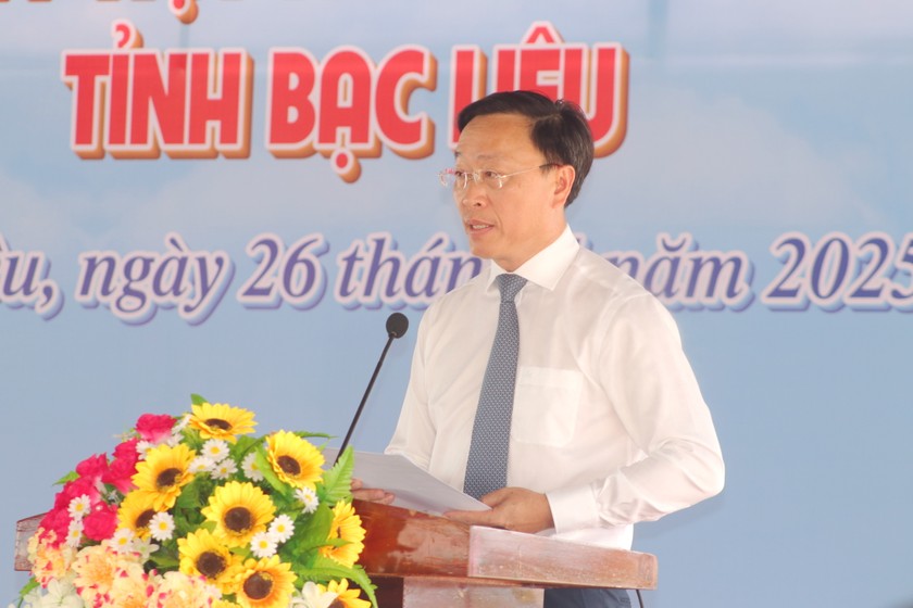 Ông Huỳnh Hữu Trí - Ủy viên BTV Tỉnh ủy, Phó Chủ tịch Thường trực UBND tỉnh Bạc Liêu, phát biểu tại buổi lễ.