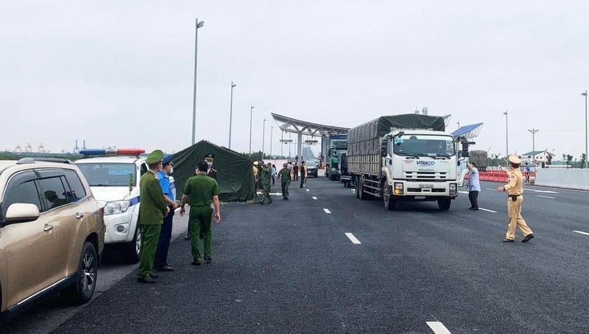 Quảng Ninh thành lập 10 chốt liên ngành phòng chống dịch bệnh.