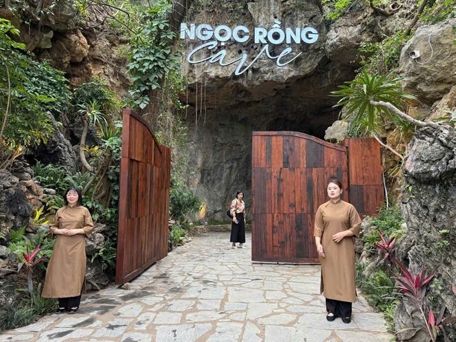 Khu di tích lịch sử và danh thắng Vũng Đục (phường Cẩm Đông, Quảng Ninh)