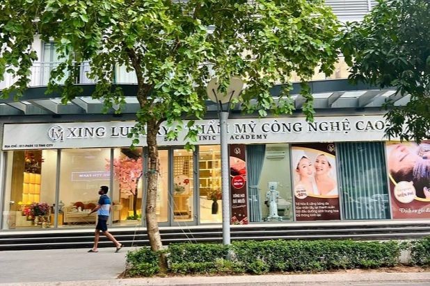 Cơ sở Xing Luxury thẩm mỹ công nghệ cao bị xử phạt 90 triệu đồng và đình chỉ hoạt động trong 24 tháng. Ảnh: Sở Y tế Hà Nội