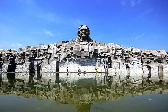 Tượng đài Mẹ Việt Nam anh hùng tại Núi Cấm, xã Tam Phú, thành phố Tam Kỳ, tỉnh Quảng Nam. Ảnh: Báo Chính phủ