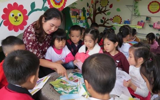 Giờ học của trẻ mầm non xã miền núi Trung Hóa, huyện Minh Hóa (Quảng Bình).