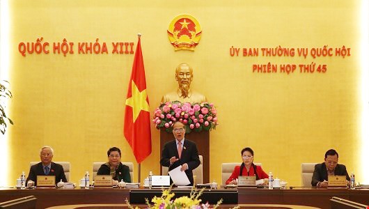 Phiên họp thứ 45 UBTVQH