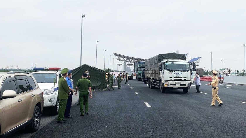 Quảng Ninh lập 12chốt kiểm soát phòng dịch Covid-19. Ảnh: baoquangninh