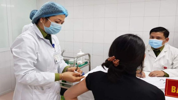 Khi có đủ vaccine sẽ mở rộng tiêm cho theo yêu cầu để đạt miễn dịch cộng đồng. Ảnh minh hoạ: medinet.gov.vn