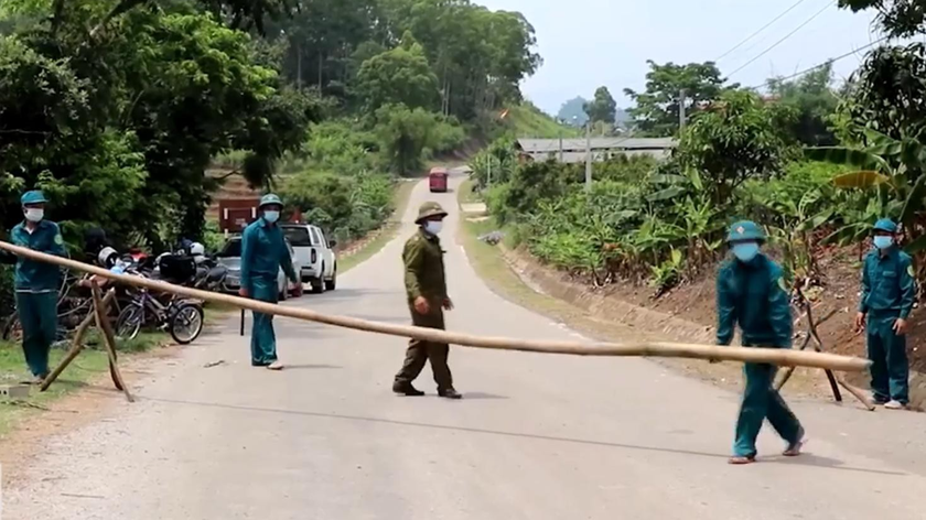 Sơn La chấm dứt hoạt động vùng cách ly y tế tại xóm Mỏ Đồng (xã Nà Bó, huyện Mai Sơn).