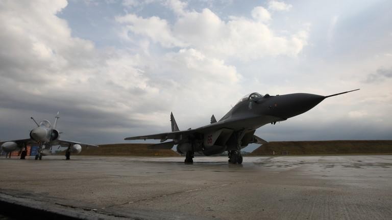 Máy bay chiến đấu phản lực Mig-29 ở căn cứ. Ảnh: Corbis qua Getty Images