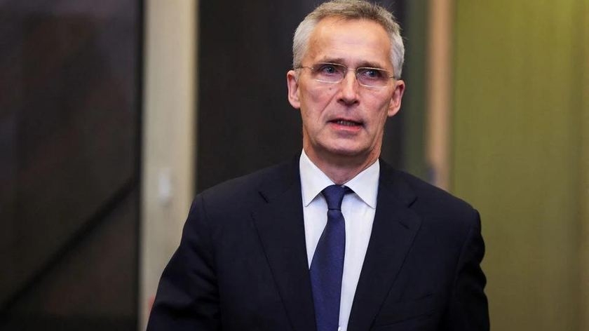 Tổng thư ký NATO Jens Stoltenberg tham dự cuộc họp ngoại trưởng NATO tại trụ sở NATO ở Brussels, Bỉ ngày 7/4/2022. Ảnh: Reuters