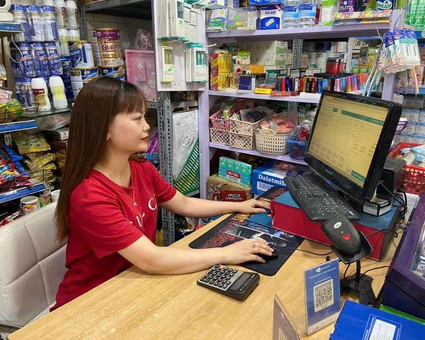 Hộ kinh doanh có doanh thu từ 1 tỷ đồng/năm phải sử dụng hóa đơn điện tử khởi tạo từ máy tính tiền và kết nối trực tiếp với cơ quan thuế.
