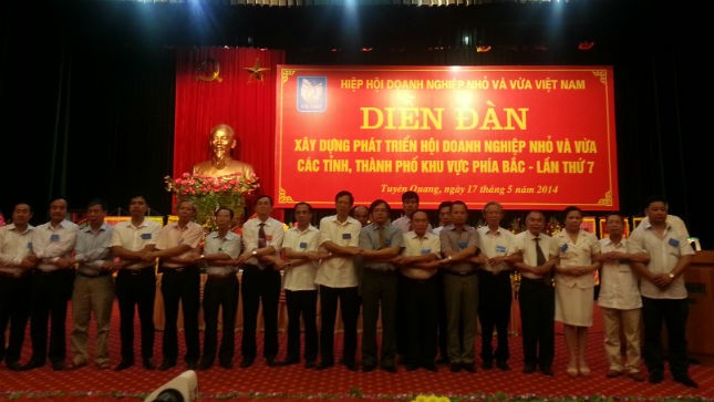 Hội nghị xây dựng khối Doanh nghiệp nhỏ và vừa năm 2014. Ảnh: Hướng Dương