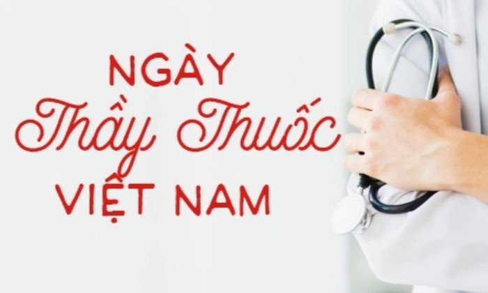 Bệnh nhân tri ân các y, bác sĩ nhân ngày Thầy thuốc Việt Nam 27/2