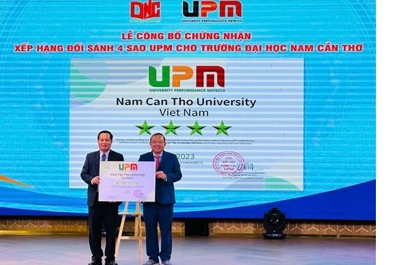 Với những nỗ lực trong công tác giáo dục, mới đây, Trường Đại học Nam Cần Thơ đã được Viện Đổi mới sáng tạo UPM cấp Chứng nhận xếp hạng đối sánh 4 sao.