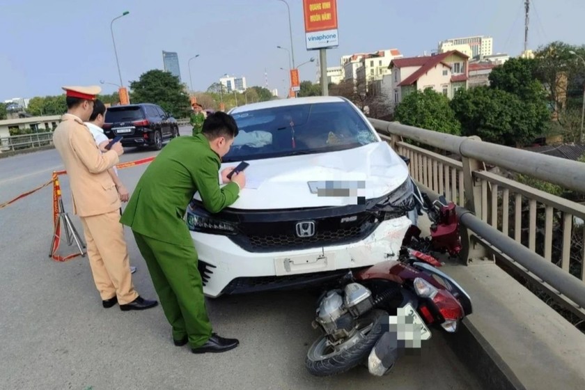 Hiện trường vụ tai nạn giao thông khiến 2 người ở Thanh Hóa tử vong (Ảnh: DT)