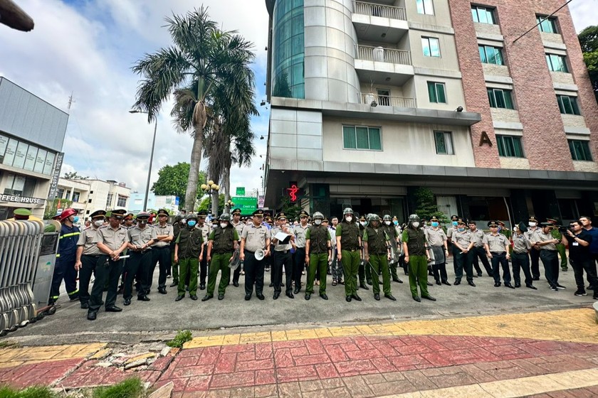 Cưỡng chế THADS tại TP Hồ Chí Minh. (Ảnh: Cẩm Tú)