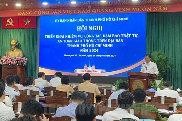 Hội nghị triển khai nhiệm vụ, công tác bảo đảm trật tự, an toàn giao thông trên địa bàn TP HCM năm 2024. (Ảnh: Bạch Yến) 