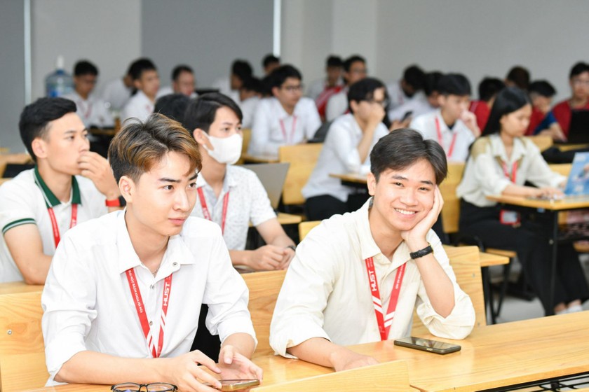 Sinh viên Đại học Bách khoa Hà Nội. Ảnh: HUST