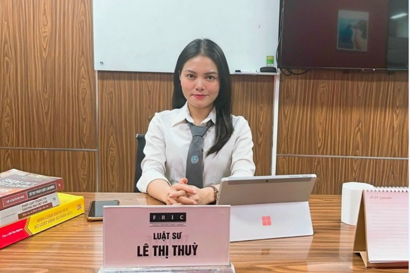 Luật sư Lê Thị Thùy - Đoàn Luật sư Thành phố Hà Nội.