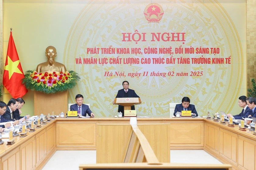 Thủ tướng Chính phủ Phạm Minh Chính chủ trì Hội nghị phát triển khoa học công nghệ, đổi mới sáng tạo và nhân lực chất lượng cao thúc đẩy tăng trưởng kinh tế. (Ảnh: VGP)